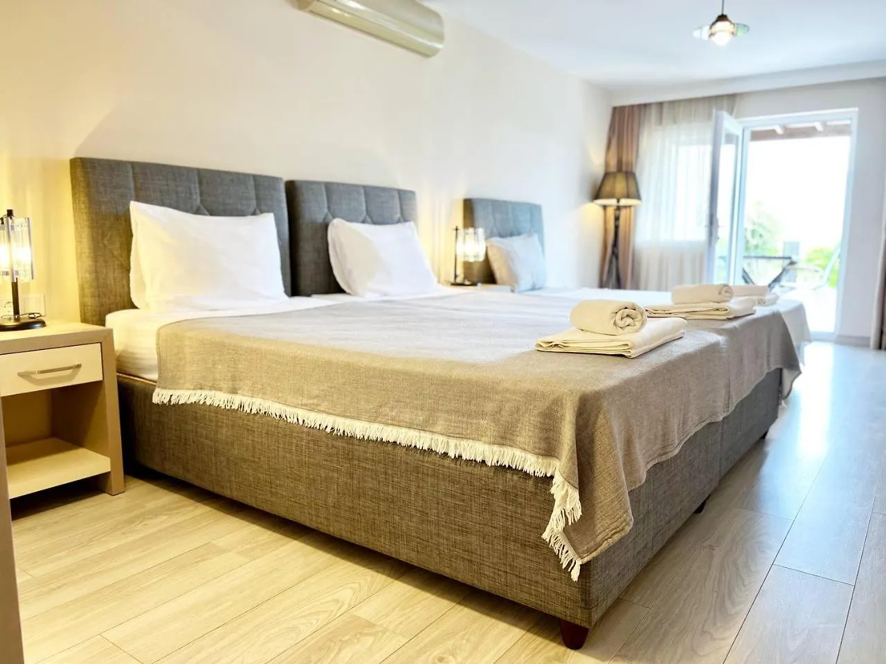 Farrys Boutique Hotel & Beach Club - Yalikavak Turkey