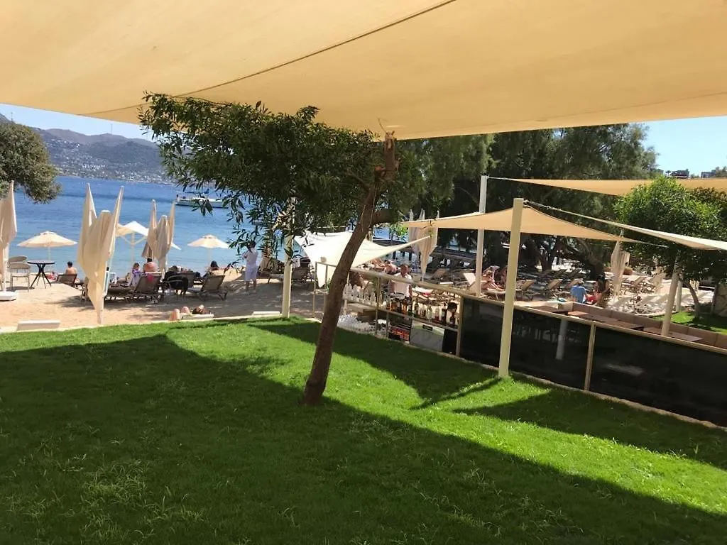 Farrys Boutique Hotel & Beach Club - Yalikavak