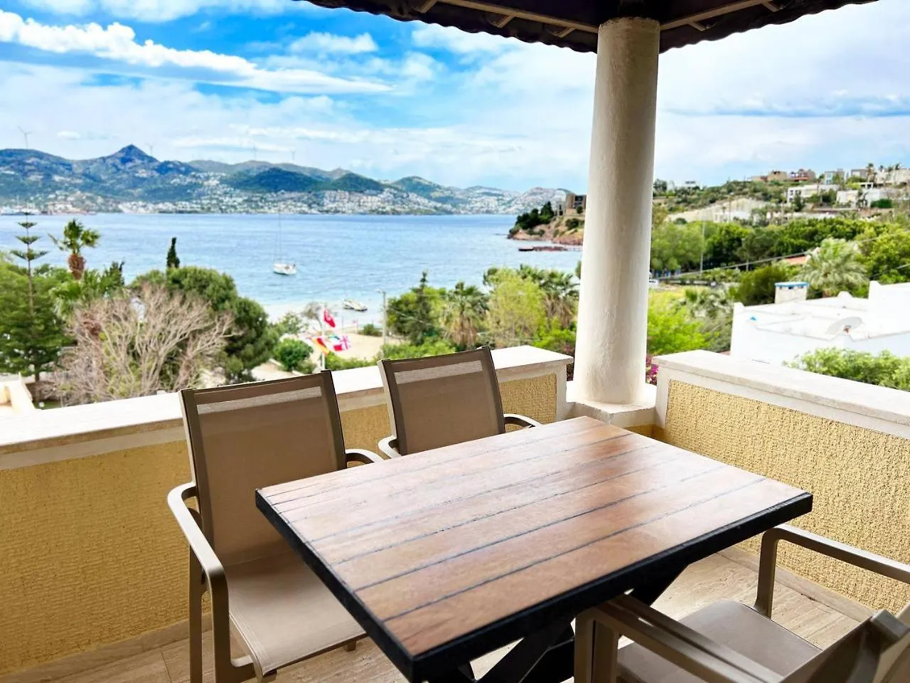 Farrys Boutique Hotel & Beach Club - Yalikavak