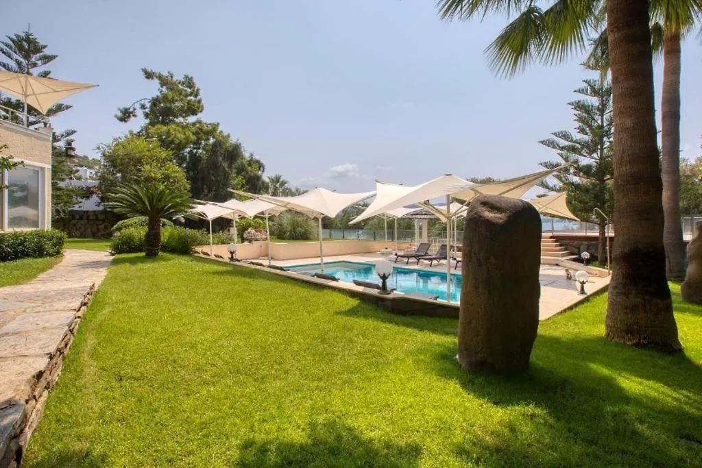 Farrys Boutique Hotel & Beach Club - Yalikavak