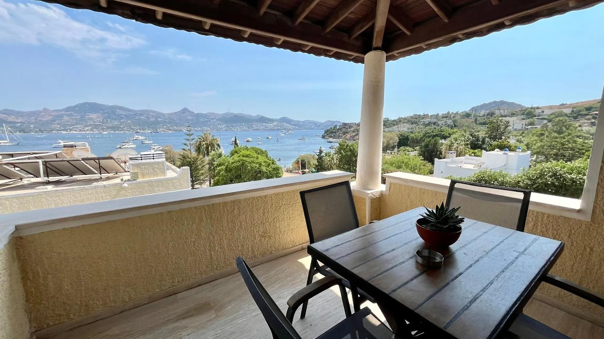 Farrys Boutique Hotel & Beach Club - Yalikavak